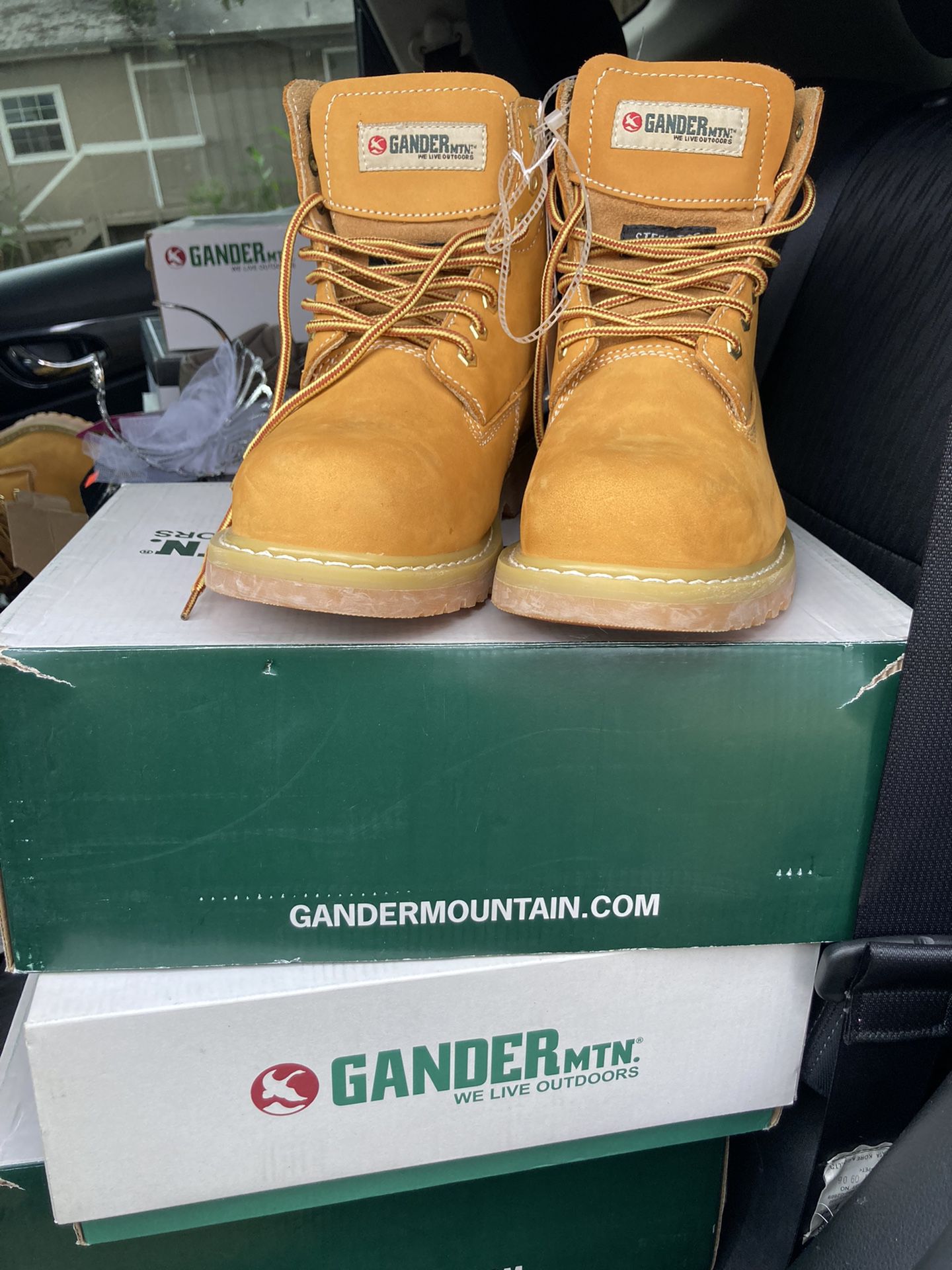 Beand New Size 11 Gander Mountain Construction Boots