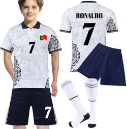 Ronaldo 7 Soccer Uniform With Socks Size 12-13 Years 