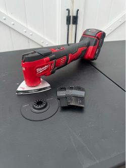Milwaukee multi tool.