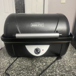 Indoor BBQ Grill / Slow Cooker – Great Condition