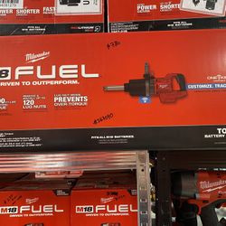 Milwaukee M18 FUEL 18V Lithium-Ion Brushless Cordless 1 in. Impact Wrench Extended Reach D-Handle (Tool-Only
