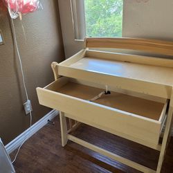 Changing table