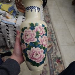 Beautiful Flower Vase
