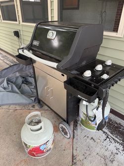 Weber Spirit gas grill