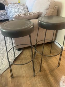 Metal barstools