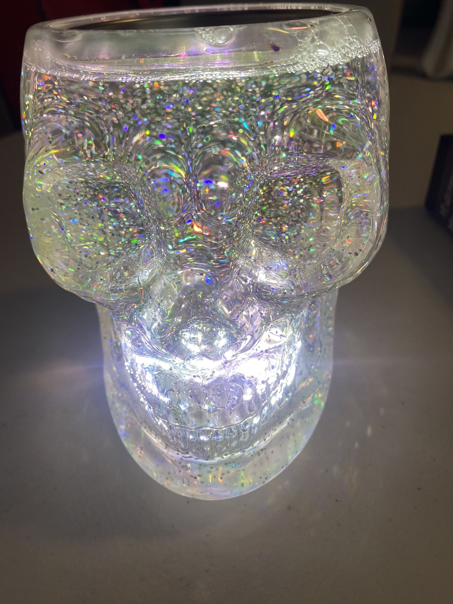Bath & Body Works - Skull - 1 Wick Candle Holder Glitter Water Globe Halloween