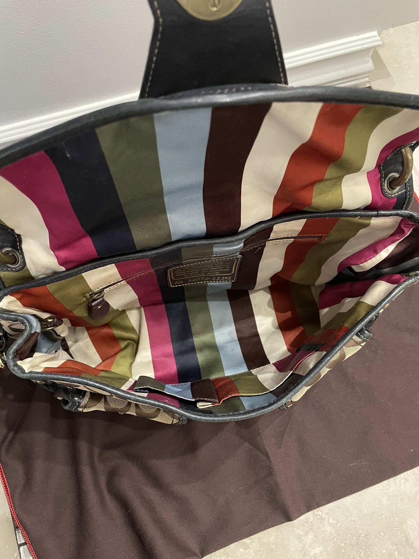 Vintage Coach Shoulder Bag for Sale in Palmdale, CA - OfferUp