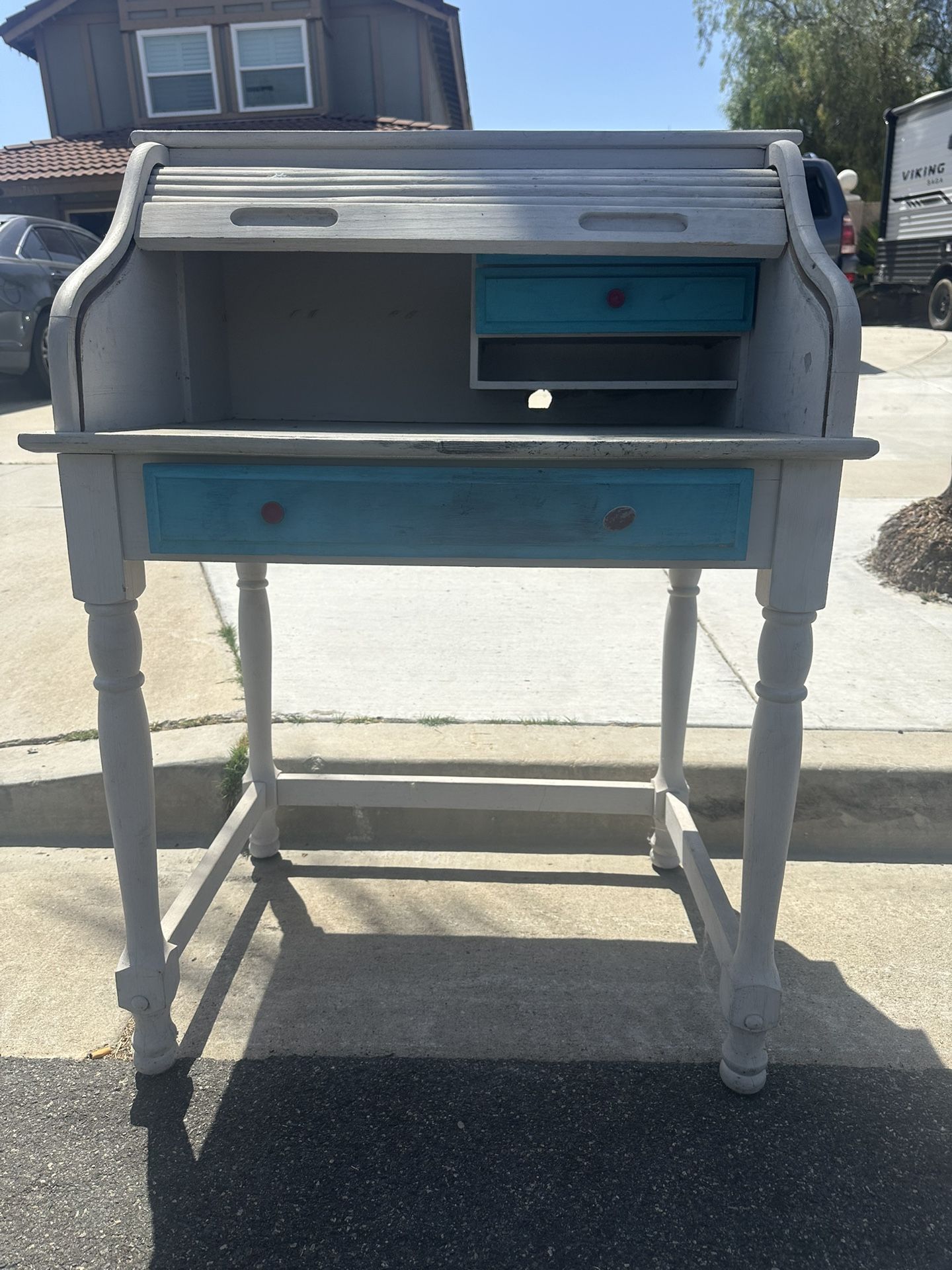 Desk (free)