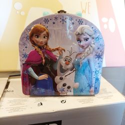 Lunch box. Disney
