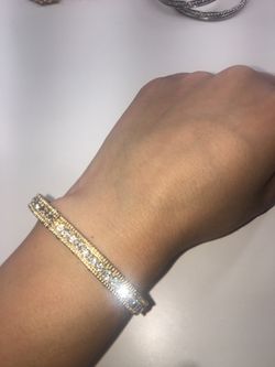 Single Gold bracelet