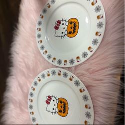 Hello kitty plates