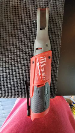 M12 fuel 3/8 ratchet