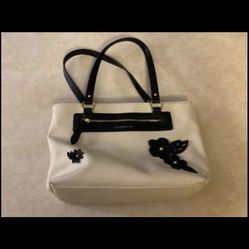 Liz Claiborne Hand Bag