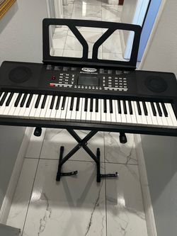 Benjamin Adams DK7000 61-Key Portable Electronic Keyboard + X-Style Stand