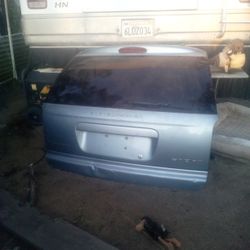 Chrysler Town And Country  Or Dodge  Caravan