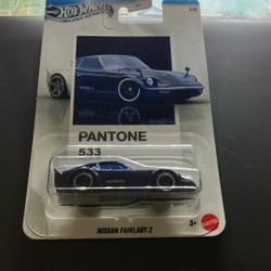 240z Pantone Custom Hot Wheels 