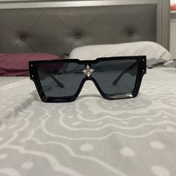 Louis Vuitton Cyclone Sunglasses 