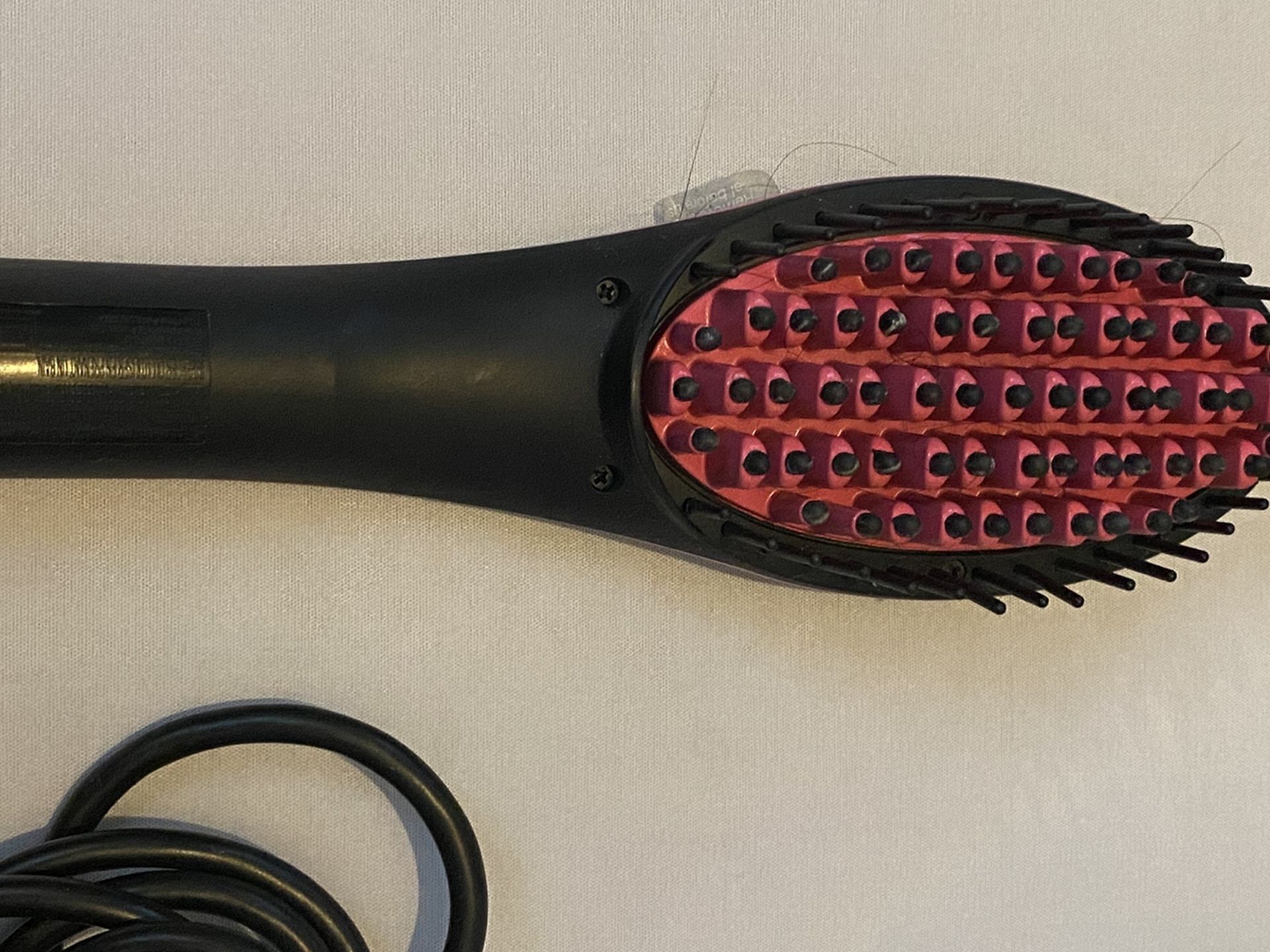 Straightening Brush Hair 