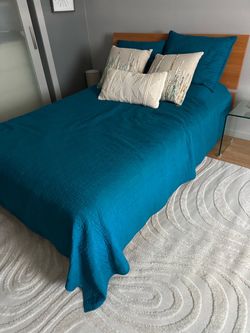 Bed and mattress