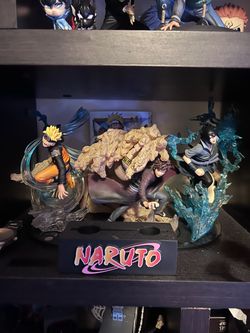 Naruto figures