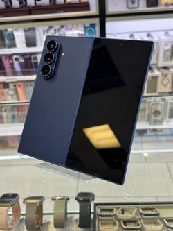 Samsung Z Fold 7 256GB Unlocked Pre-owned
