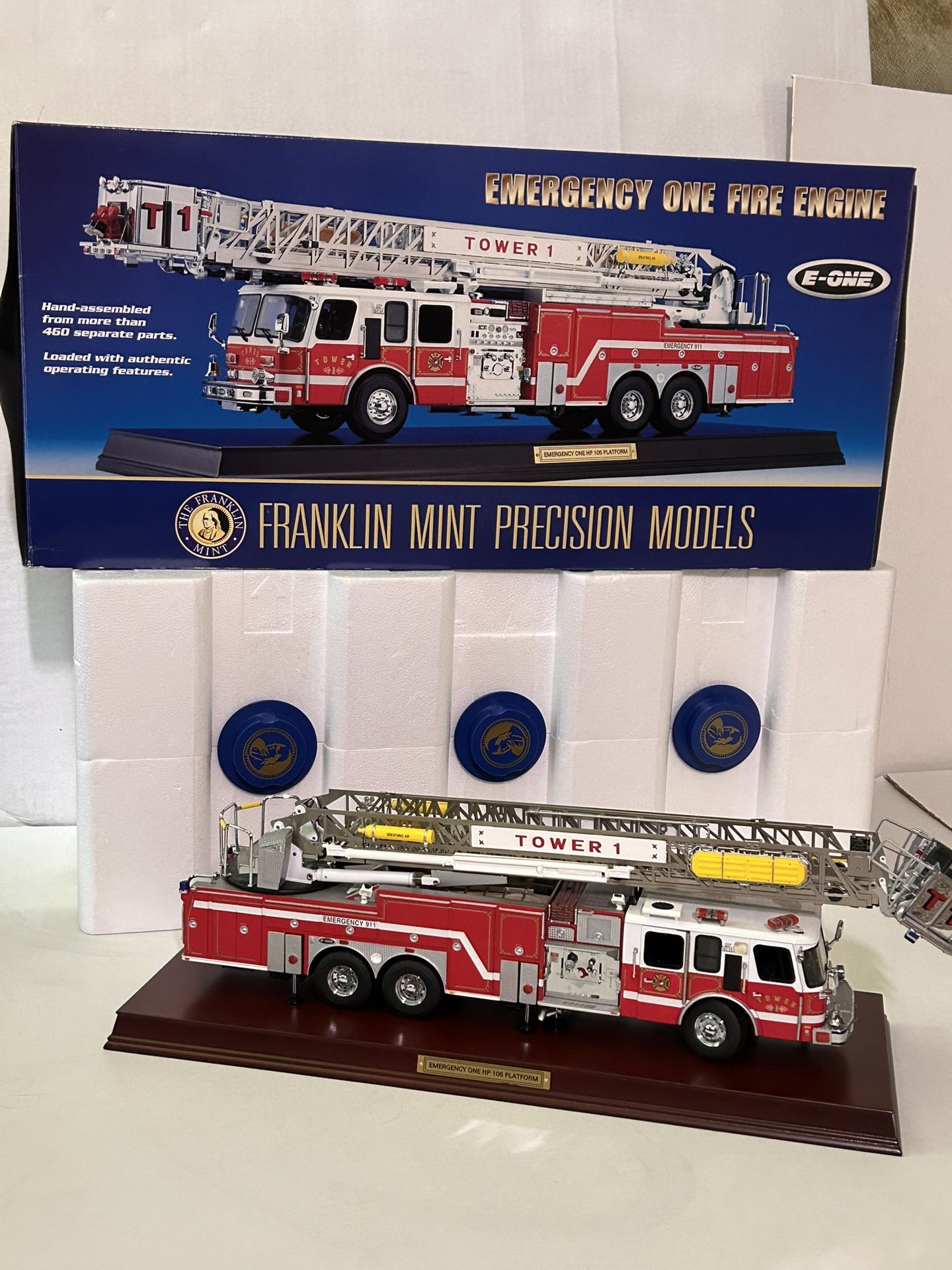Die Cast Franklin Mint Tower 1 Emergency Fire Truck