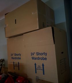 24” shorty waredrobe boxes
