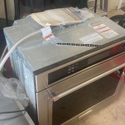 KitchenAid® 30" Single Wall Ovens With Air Fry Mode