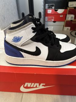 Air Jordan Mid 1 (Gs)