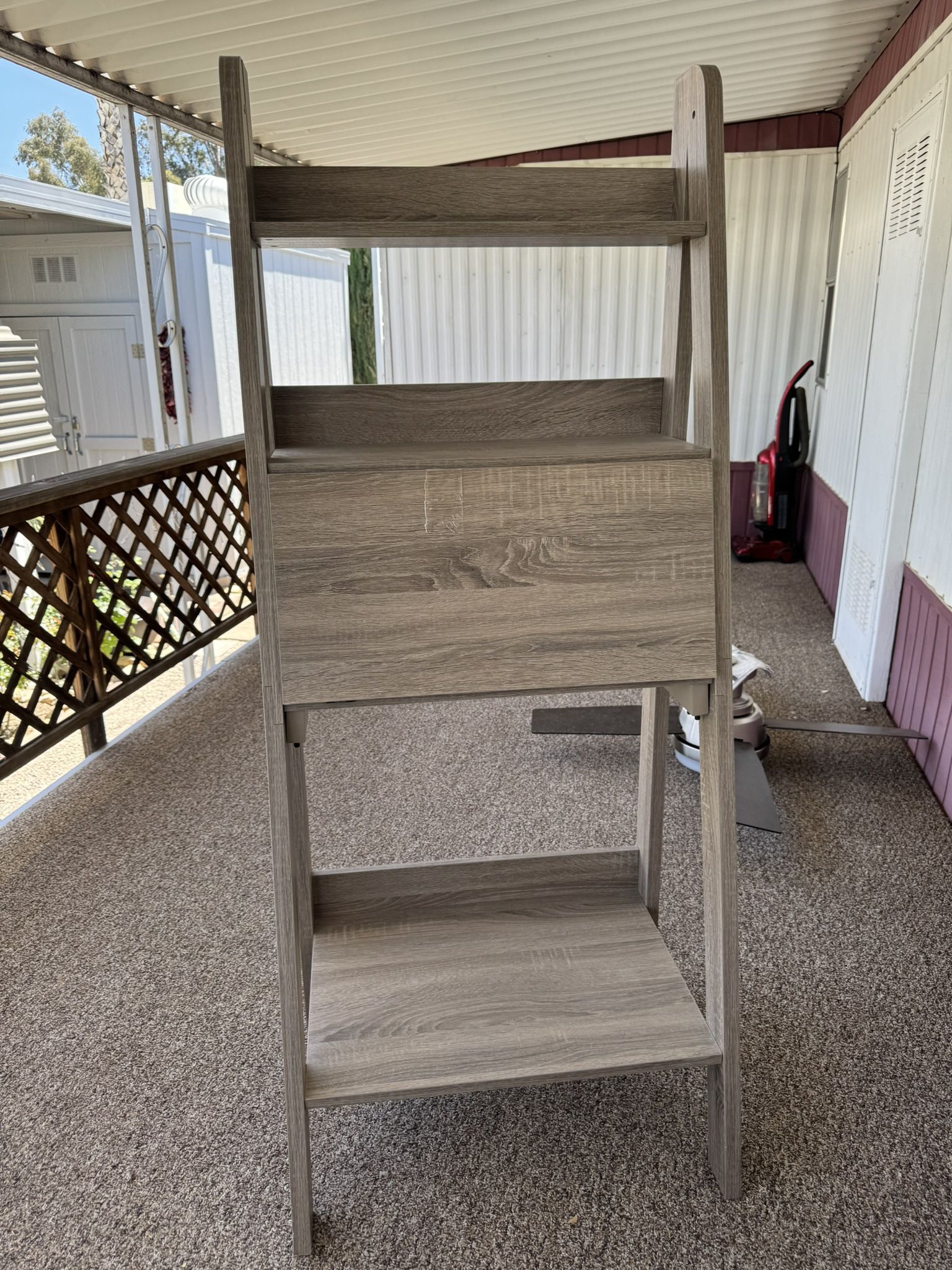 Ladder Desk With Shelves