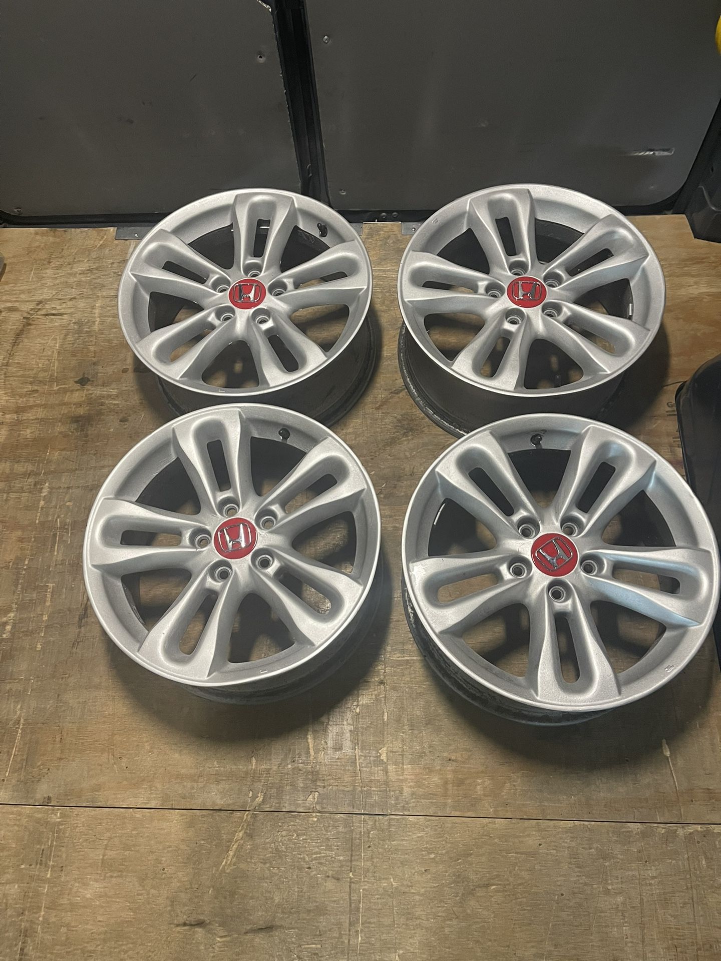HONDA 17” Rims
