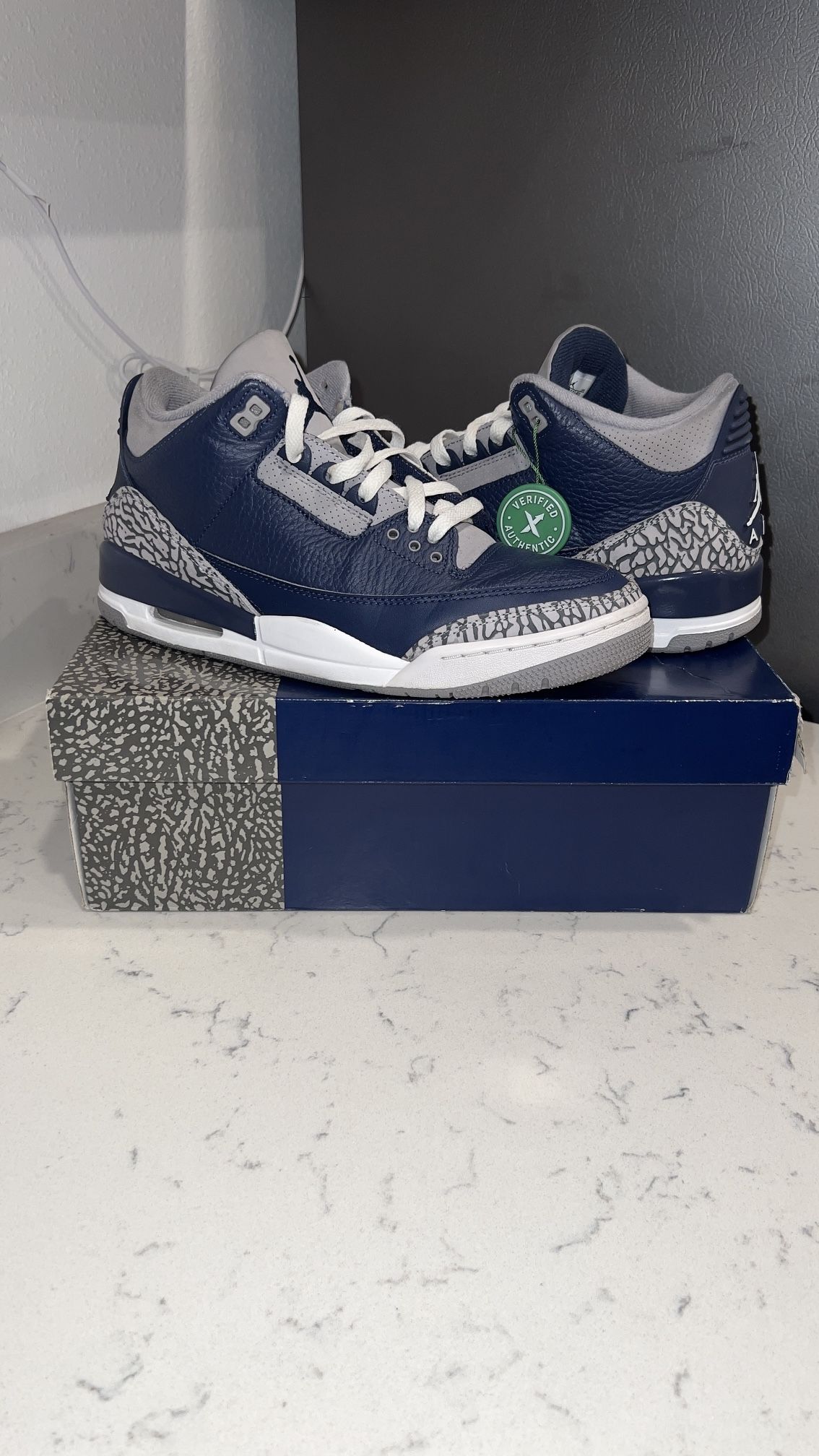Jordan retro 3s Georgetown, Size 9