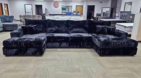 Living room sectional