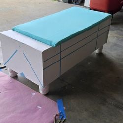 Bench