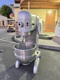 Restaurant Equipment Hobart Mixer 80 Quart