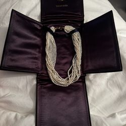 Tiffany Paloma Picasso Pearl Stunning Necklace 