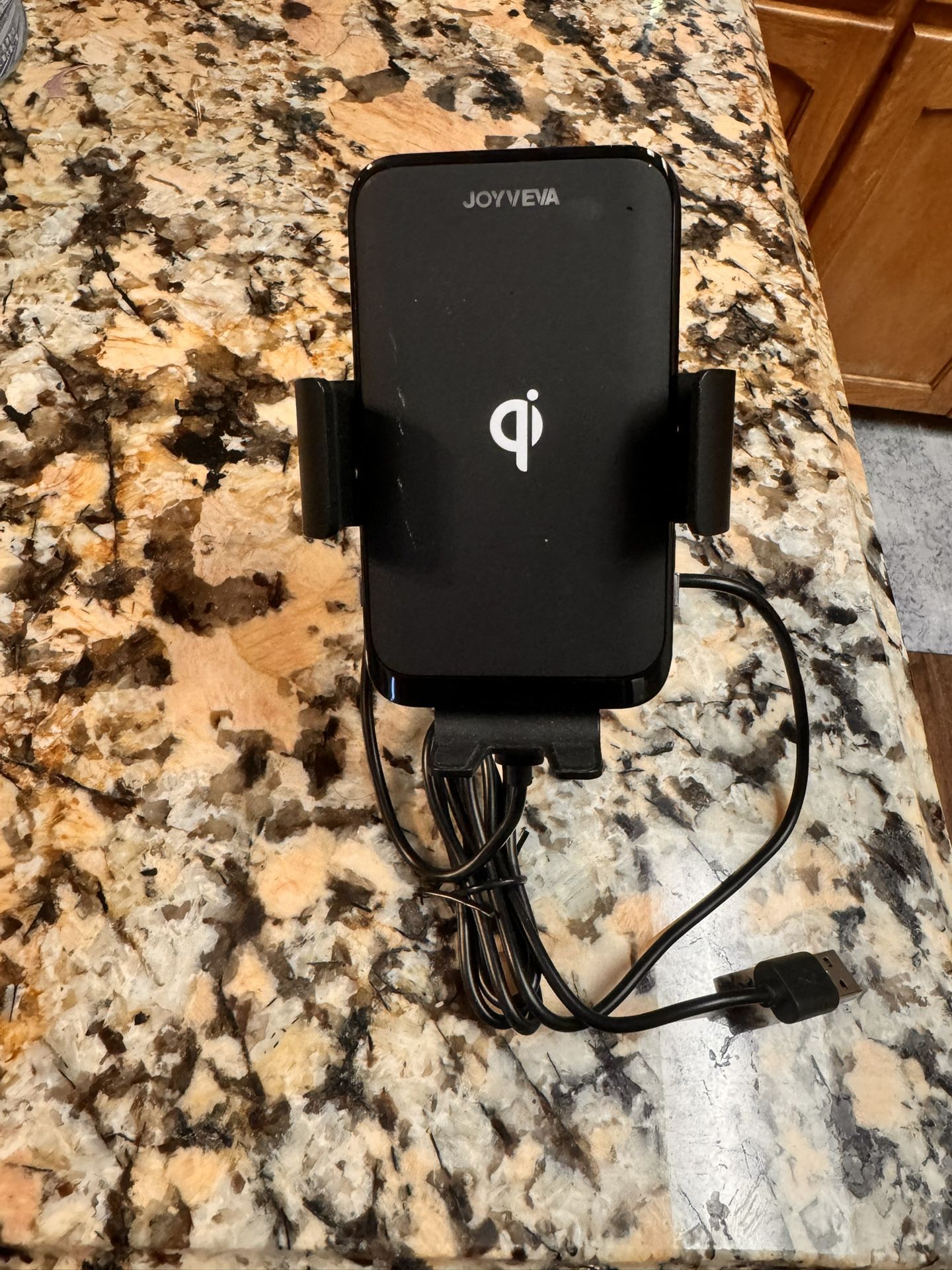 Used wireless car charger vent for iPhone 16/15/14/13/12/11/X/8
