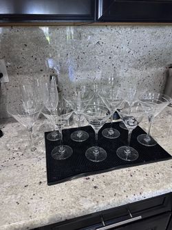 Mixed match drink glassware