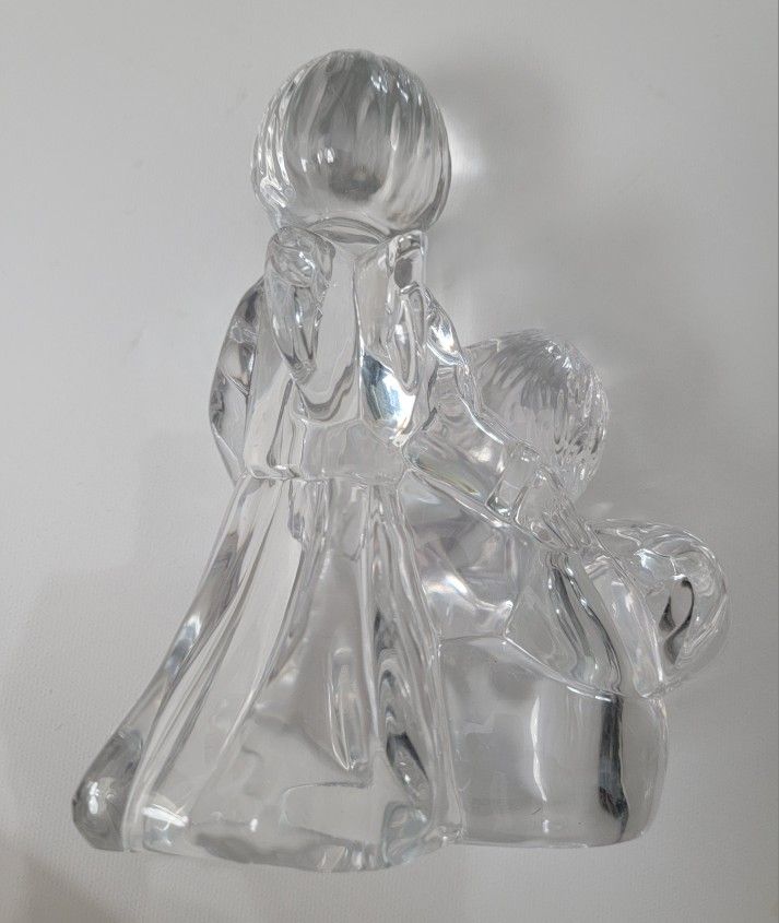 VINTAGE MIKASA CRYSTAL CHOIR