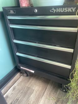 Husky Ball Bearing Tool Chest Cabinet