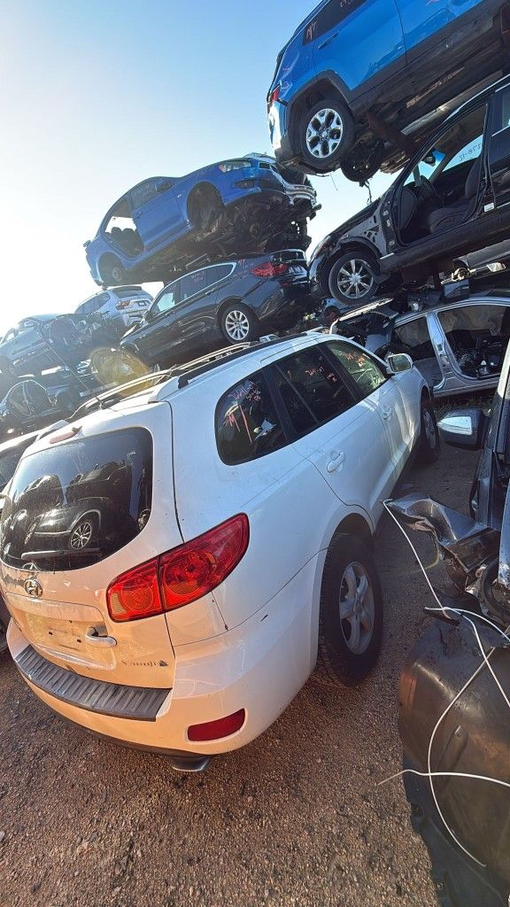 Hyundai Santa Fe 2007
Only Parts