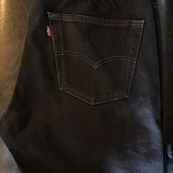 black levi’s 501 