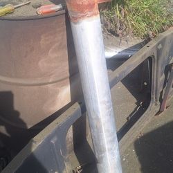 Side Pipe Stack? 1 Only Has Glass Pack Inside,see Pics. 35th Ave And McDowell Phx 