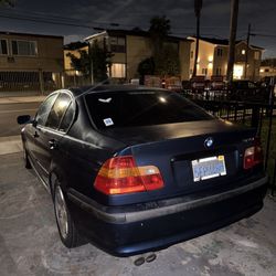 2003 BMW 325i