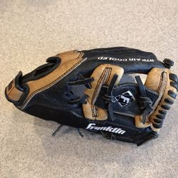 Franklin Baseball Glove