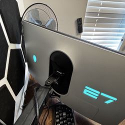 Alienware Aw2723df Used