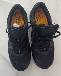 Brand new KEEN utility safety toe work shoes men’s 11.5
