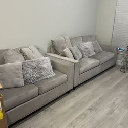  Couch And Love Seat Color Is Like A Tan