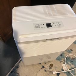Hisense 25 pint dehumidifier