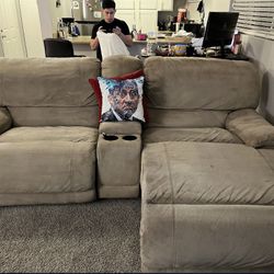 Electric Reclining Sectional